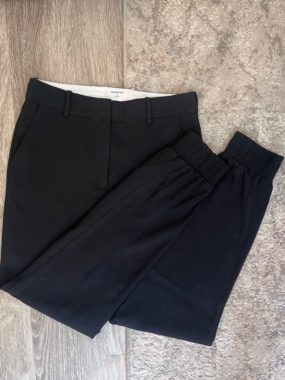 Aritzia Babaton Jogger Dress Pants